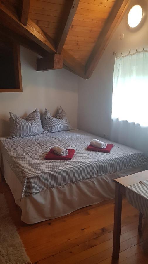 Bed and Breakfast Pr'Simi à Golnik Extérieur photo