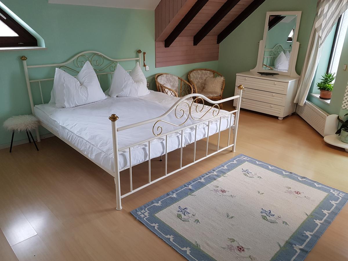 Bed and Breakfast Pr'Simi à Golnik Extérieur photo